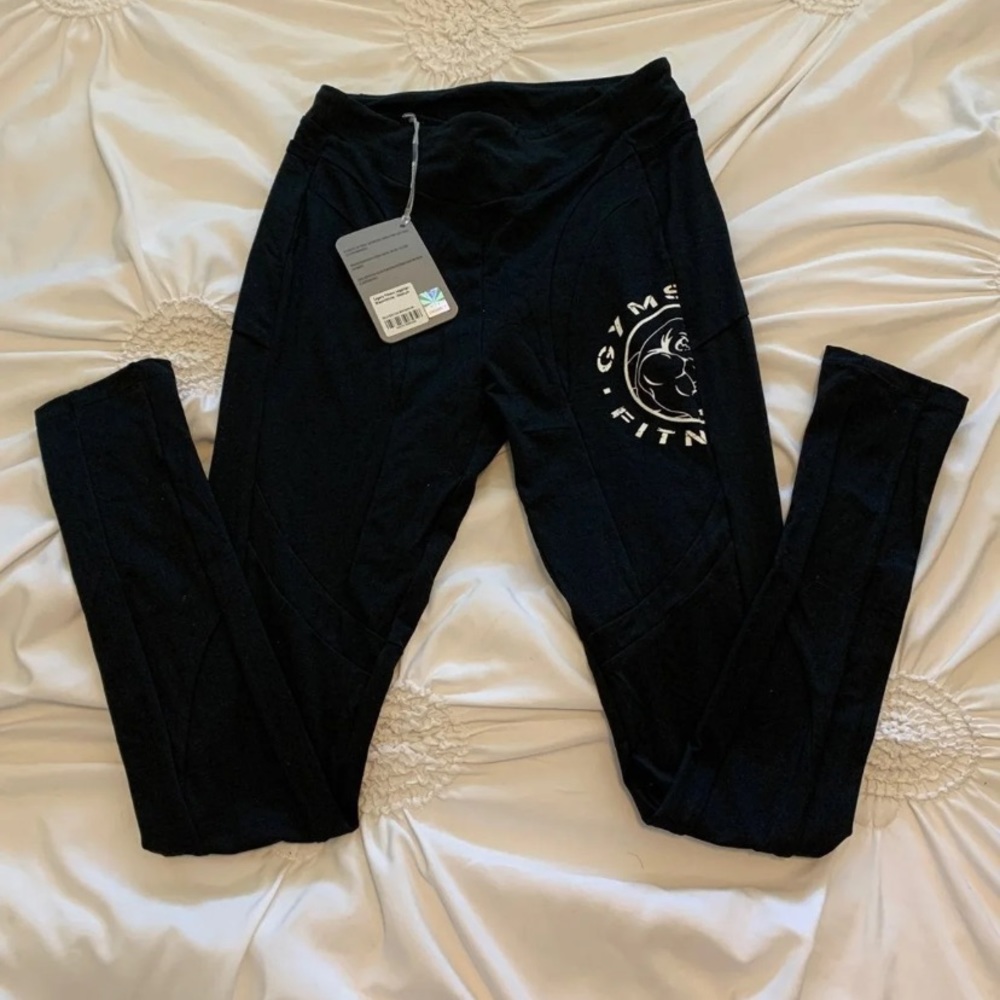 ***SOLD*** NWT Gymshark Legacy Leggings